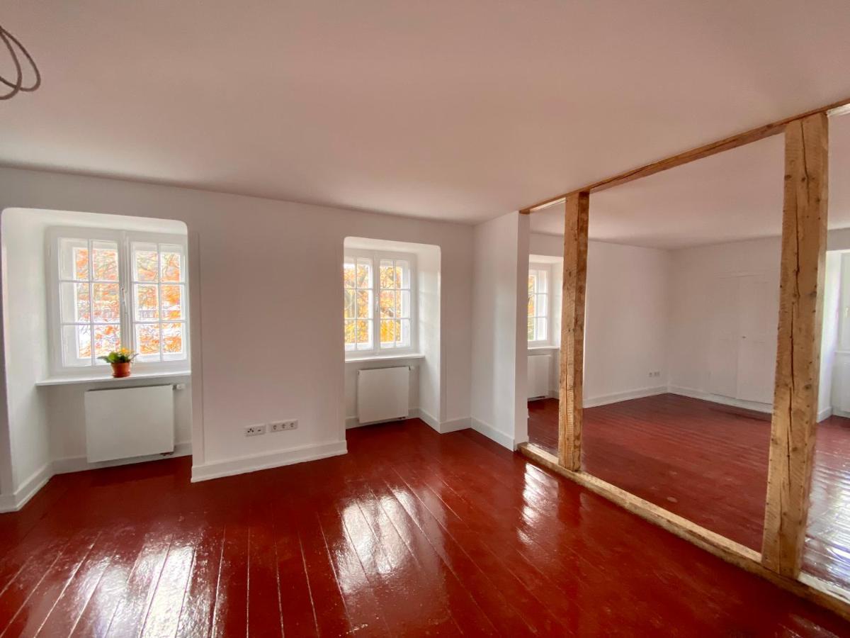 Mansard-Wohnung in Villa 2 Schlafzr, 85 m2, bis 4 Gäste ,Ferien- und Monteurwhg, Haustier möglich Hagen  Exterior foto